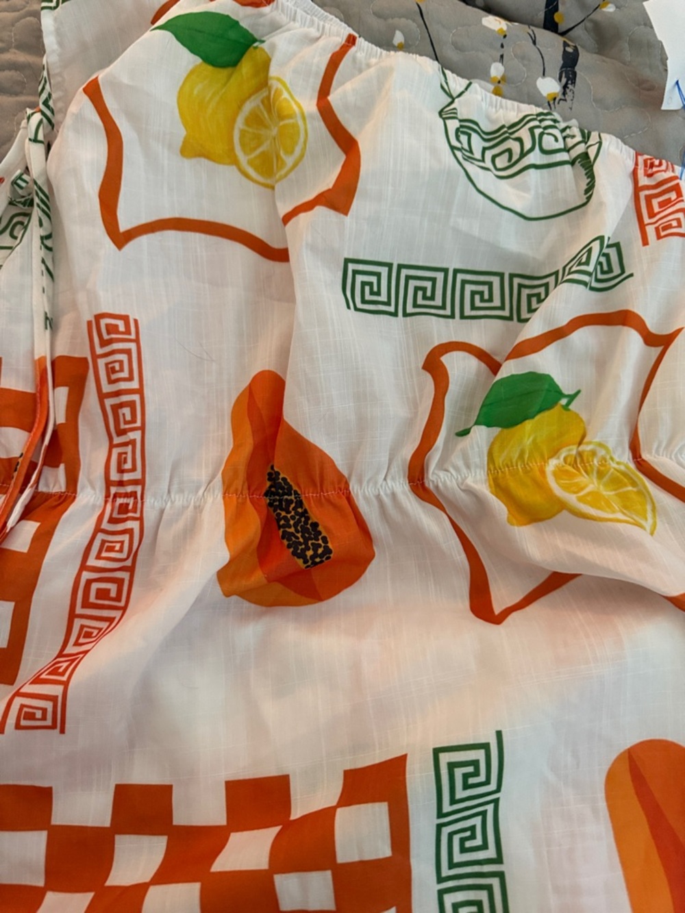 White Fruit-Print Two-Piece Cami & Shorts Set with Orange Papaya Motif - Picture 2 of 8
